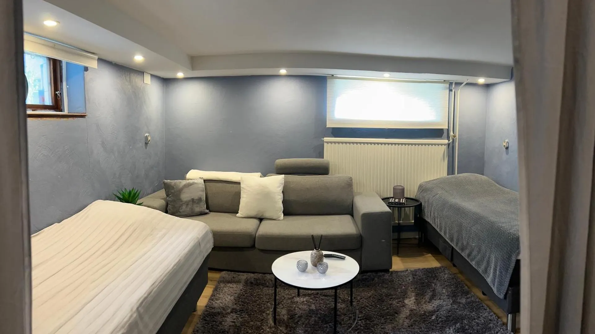 Flamur & Vannis Bnb Bed & Breakfast Malmo